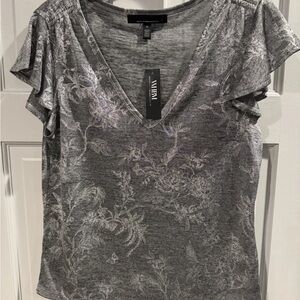 NWT White House Black Market Gray Floral Short Sleeve Top Women’s Medium